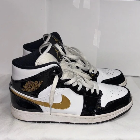 Jordan Black and Gold Sneakers - Picture 1 of 6